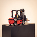 Mould King 13106 remote controlled forklift truck building set — photo 3 of 3