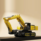 Mould King 15061 remote controlled excavator building set, yellow — photo 2 of 3