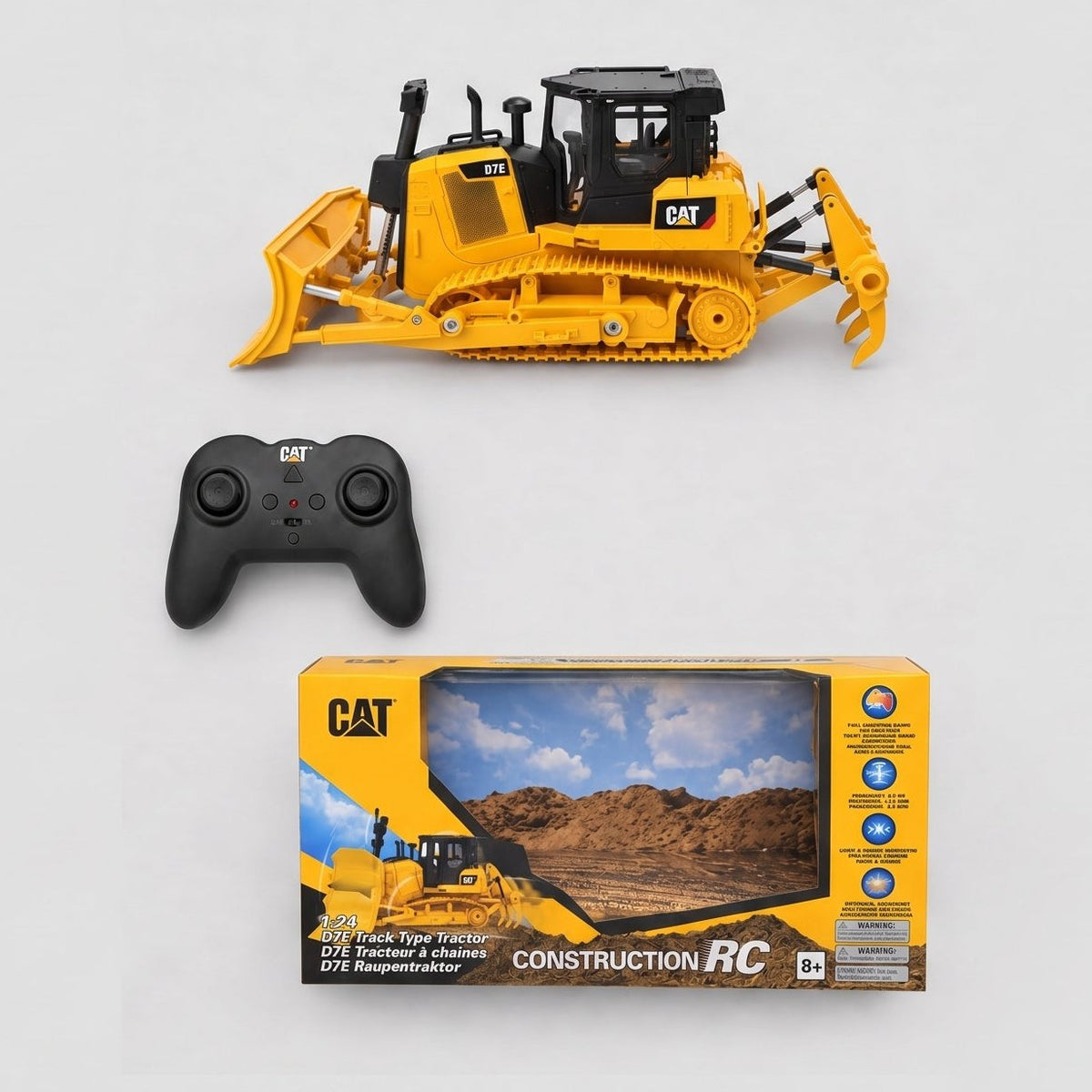 CAT D7E track-type tractor 1:24 RC — photo 1 of 7