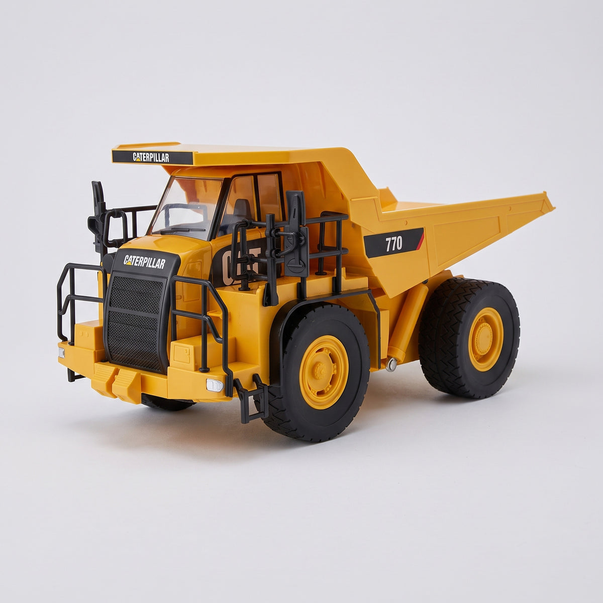 CAT 770 mining truck 1:24 RC — photo 3 of 7
