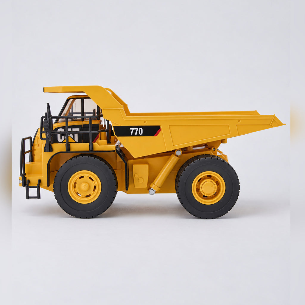 CAT 770 mining truck 1:24 RC — photo 4 of 7