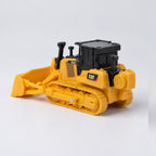 Mini CAT D7E track-type tractor 1:64 RC — photo 3 of 6