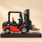 Mould King 13106 RC forklift truck building set — built model on display base, front three-quarter view
